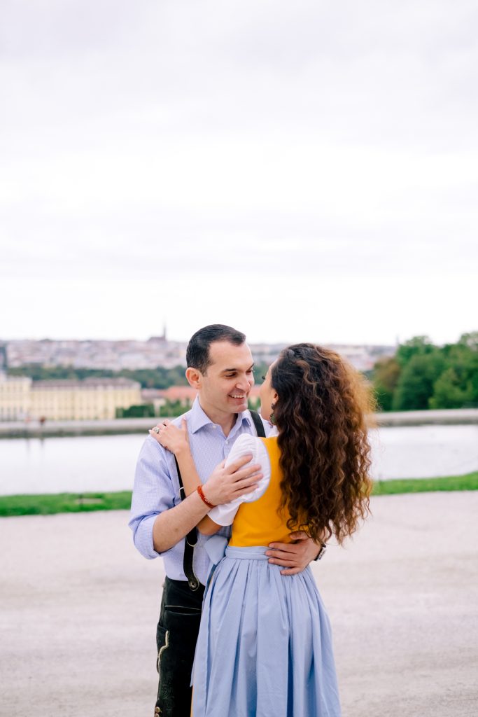 Engagement Schönbrunn Palace Couple Photshoot Vienna - Virag Horvath Photography