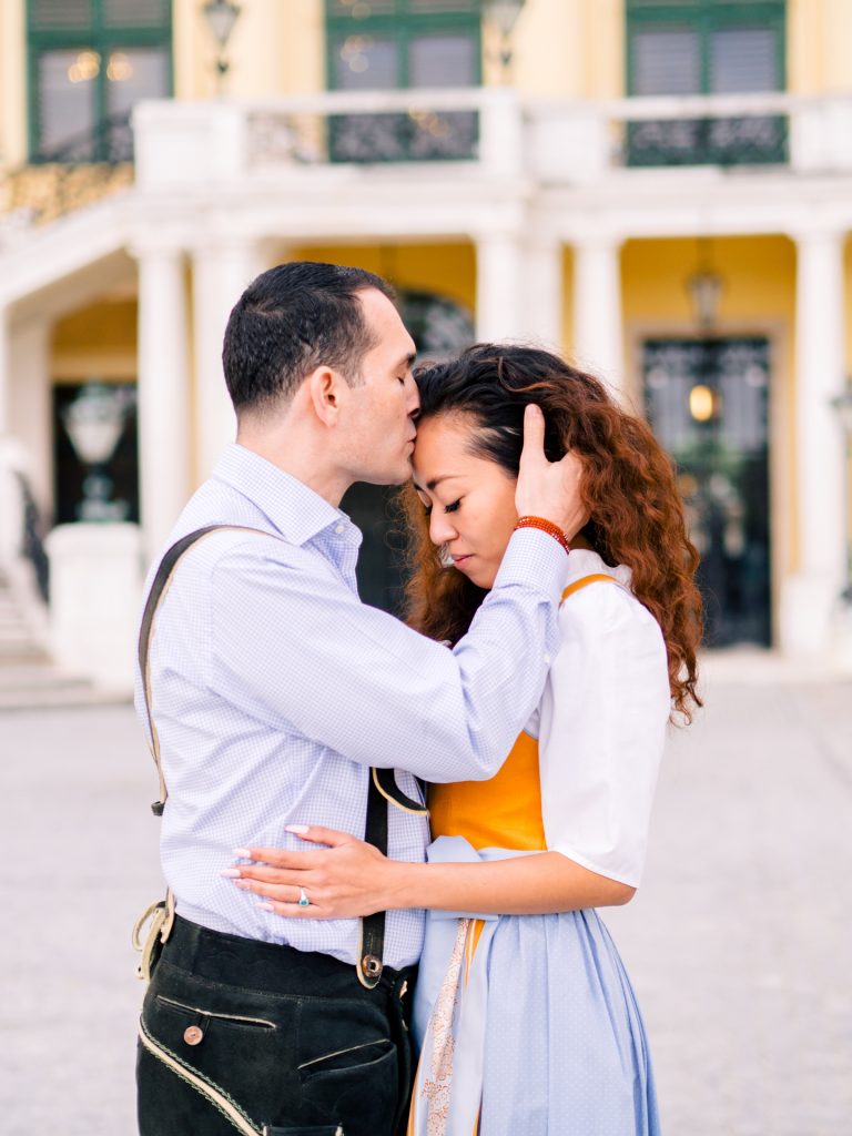 Schönbrunn-Vienna-Couple-Photography-Virag-Horvath